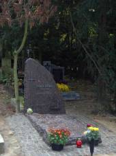 Grób